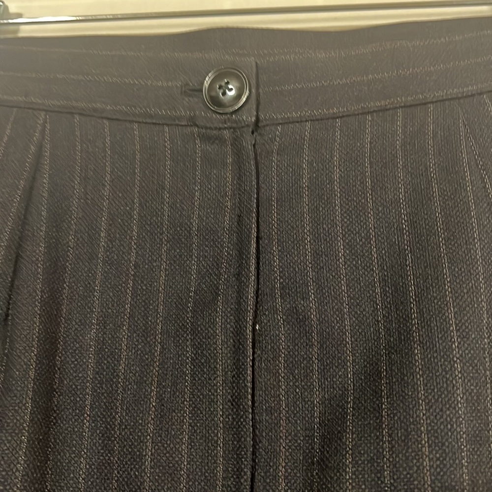 Giorgio Armani dark gray pinstripe straight skirt - Picture 5 of 7